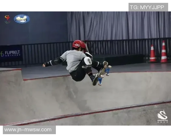 杭州滑板队以97分领跑马拉松大满贯积分榜展现强劲实力